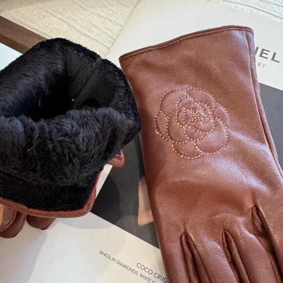 Chanel Brown Leather Gloves - Picture 5 of 5